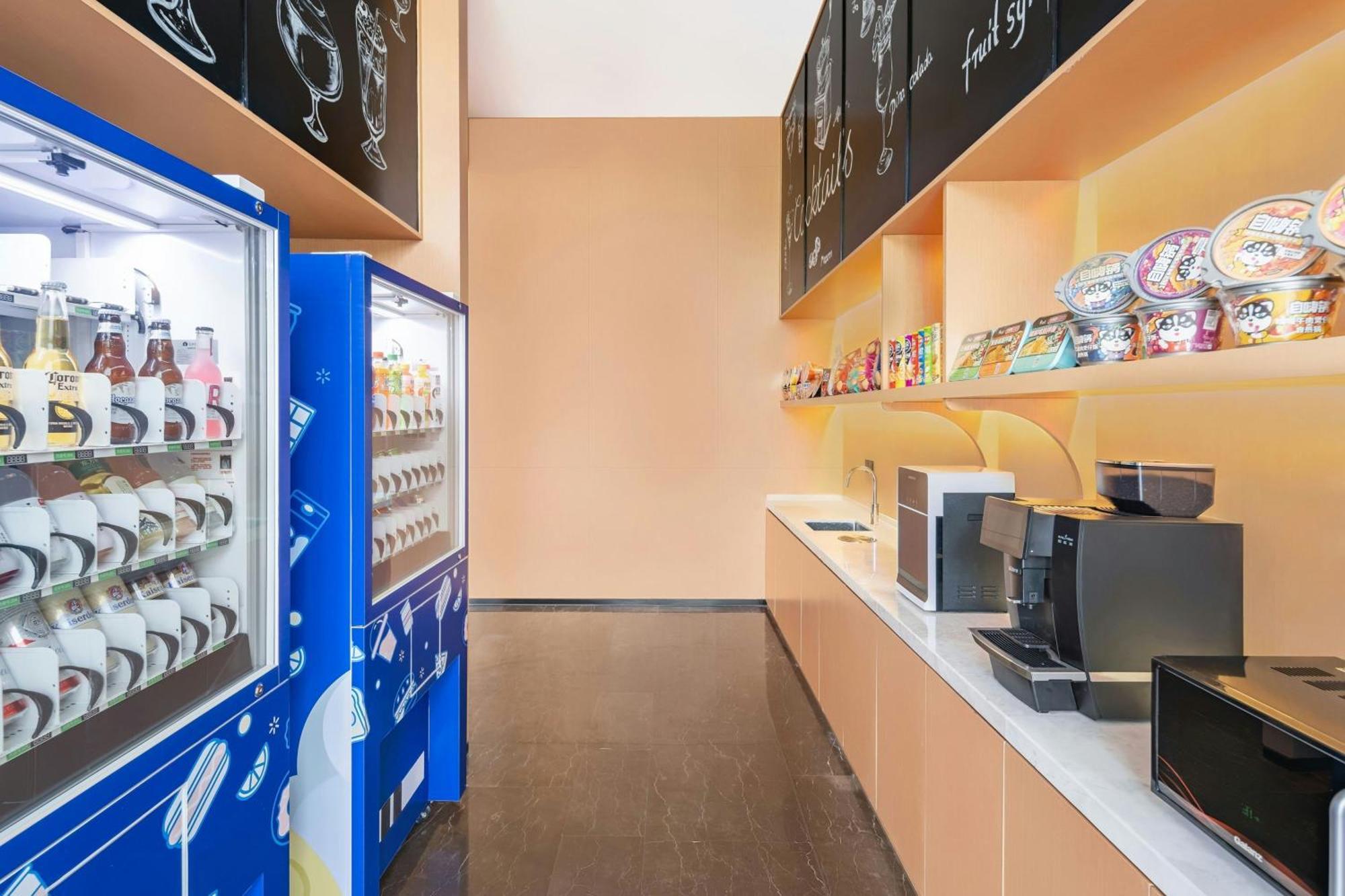Hotel Fairfield By Marriott Daxing Airport 4*